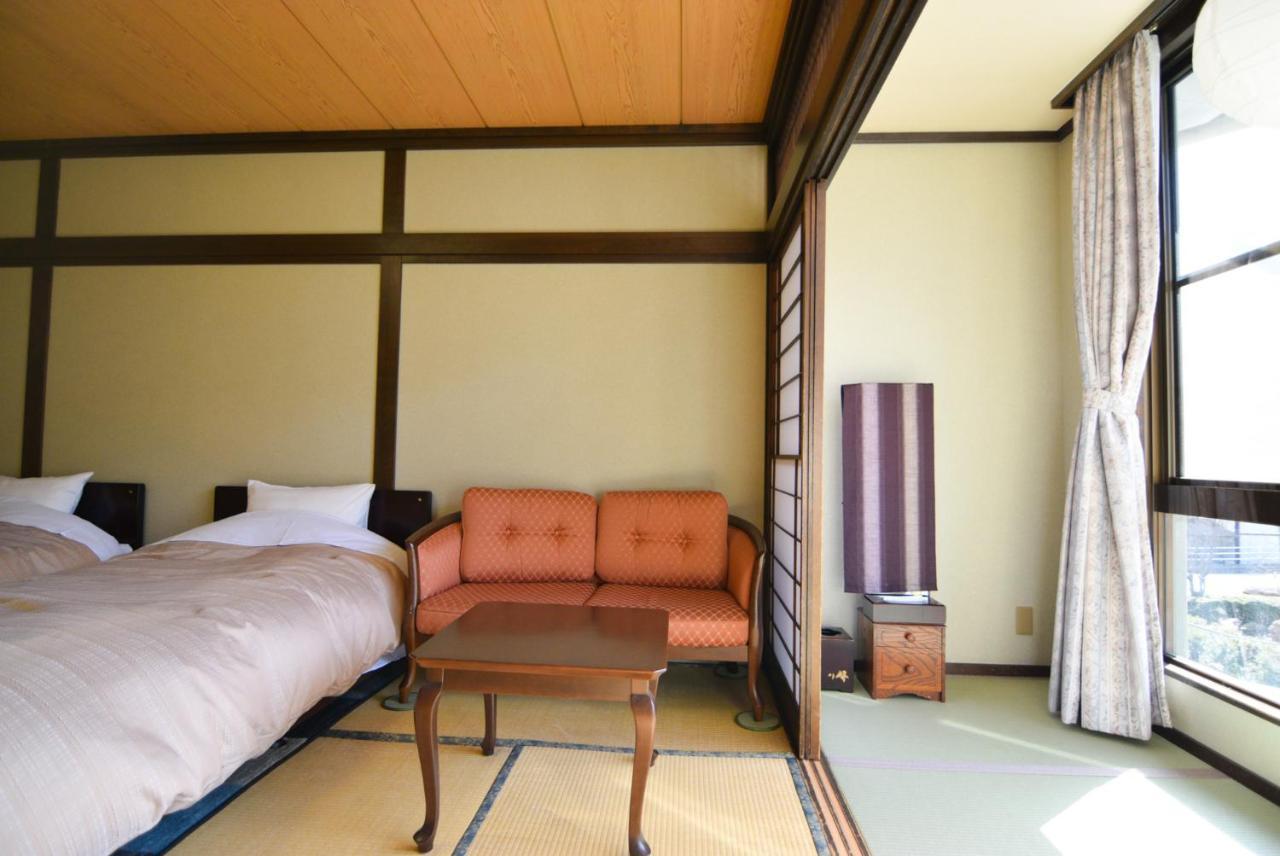 קומאגאנה Hotel Yamabuki מראה חיצוני תמונה